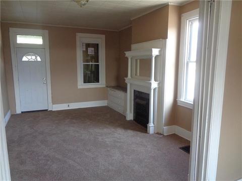 445 Stokes Ave, Braddock, PA 15104 photo 4