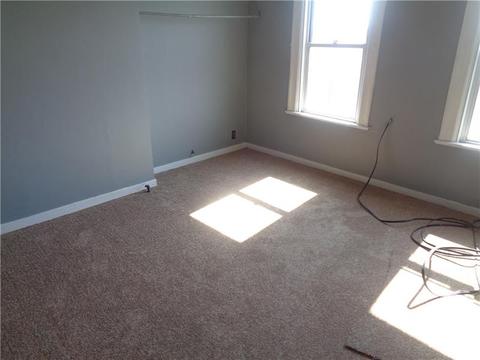 445 Stokes Ave, Braddock, PA 15104 photo 13