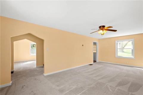 71 Grubbs Rd, West Deer, PA 15024 photo 4