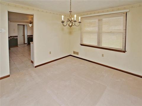 32 Aspen, Irwin, PA 15642 photo 13