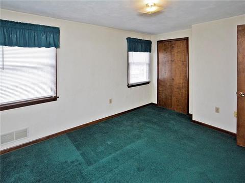 32 Aspen, Irwin, PA 15642 photo 19