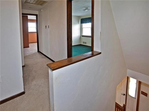 32 Aspen, Irwin, PA 15642 photo 16