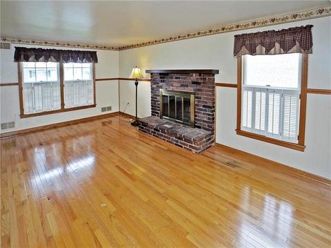 32 Aspen, Irwin, PA 15642 photo 6
