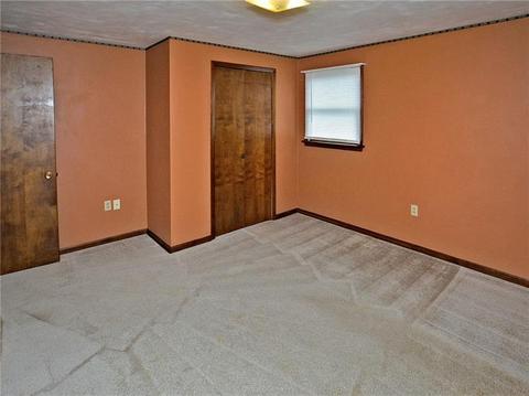 32 Aspen, Irwin, PA 15642 photo 20