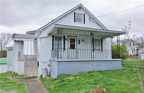 1113 State St, Vandergrift, PA 15690 photo 1