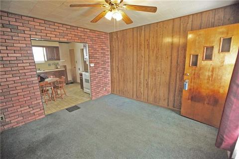 1113 State St, Vandergrift, PA 15690 photo 11