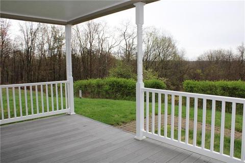 410 Patsy Dr, Gibsonia, PA 15044 photo 4