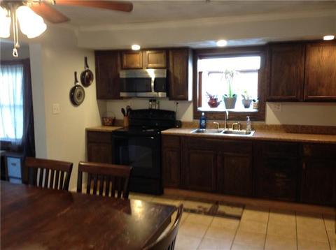 377 Wendel Rd, Irwin, PA 15642 photo 6