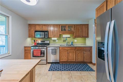 124 Pheasant Run Dr, Export, PA 15632 photo 6