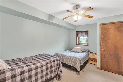 25 Janette Cir, Irwin, PA 15642 photo 17