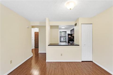 209 Brookside Ln, Seven Fields, PA 16046 photo 5