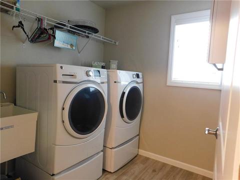 281 Durst Rd, Irwin, PA 15642 photo 13