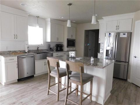 281 Durst Rd, Irwin, PA 15642 photo 9