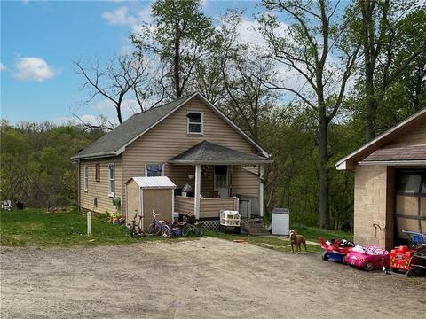 110 Franklin Ave, Monaca, PA 15061 photo 1