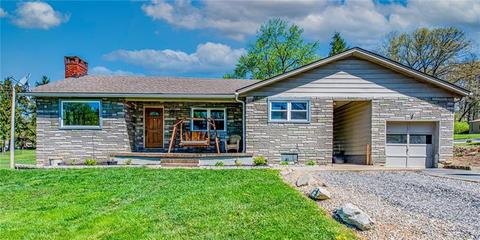 1261 Old State Rd, Apollo, PA 15613 photo 1