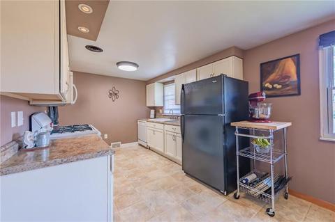153 Maple Dr, Latrobe, PA 15650 photo 7