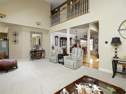 606 Greenleaf Ct, Nottingham, PA 15330 photo 6