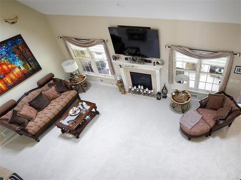 606 Greenleaf Ct, Nottingham, PA 15330 photo 7