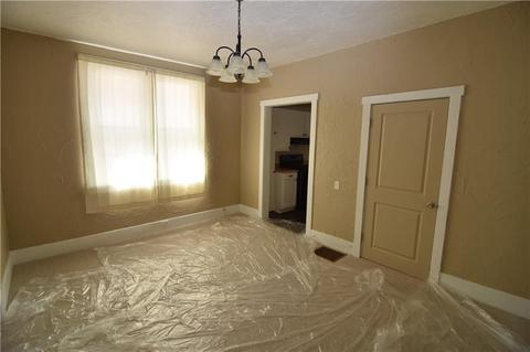 212 S Main St, Elderton Boro, PA 15736 photo 10