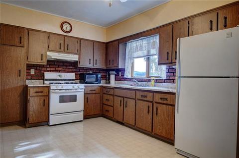 449 A St, Monroeville, PA 15146 photo 2
