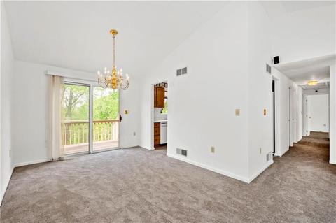 233 Pine Dr, Carnot-moon, PA 15108 photo 7