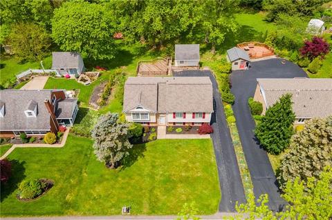 233 Pine Dr, Carnot-moon, PA 15108 photo 24