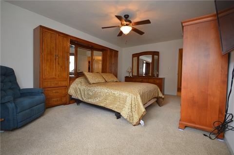 102 Adele Ct, Pittsburgh, PA 15229 photo 18