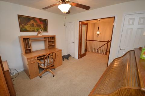 102 Adele Ct, Pittsburgh, PA 15229 photo 23