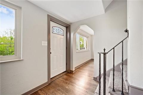 1252 Mifflin, Pittsburgh, PA 15207 photo 3