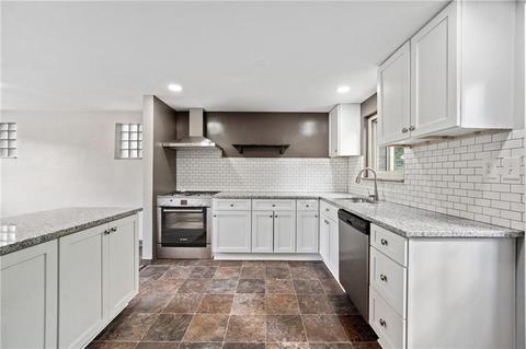1252 Mifflin, Pittsburgh, PA 15207 photo 6