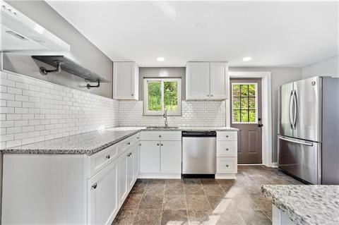 1252 Mifflin, Pittsburgh, PA 15207 photo 5