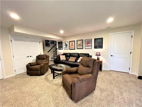 905 Pointe View Dr, Mars, PA 16046 photo 24