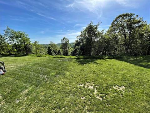 905 Pointe View Dr, Mars, PA 16046 photo 3