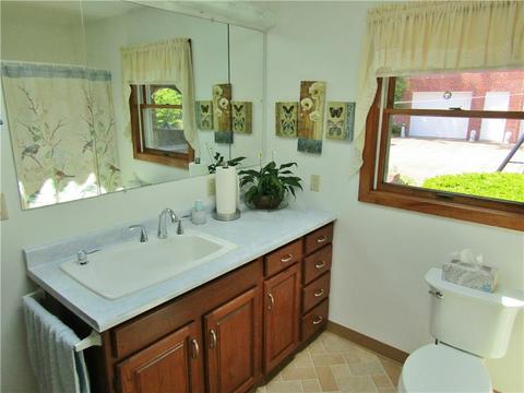 205 Johnetta Rd, Vandergrift, PA 15690 photo 13