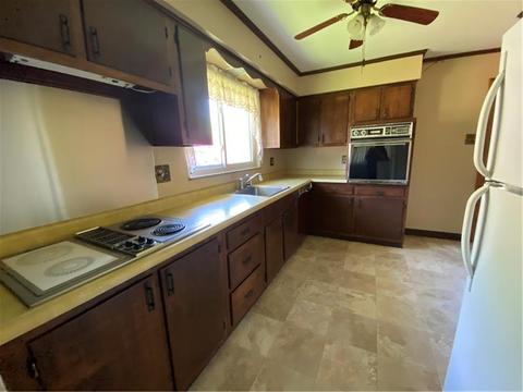 428 Raspberry Dr, Monroeville, PA 15146 photo 9