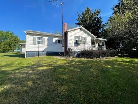 741 Old State Rd, Apollo, PA 15613 photo 1