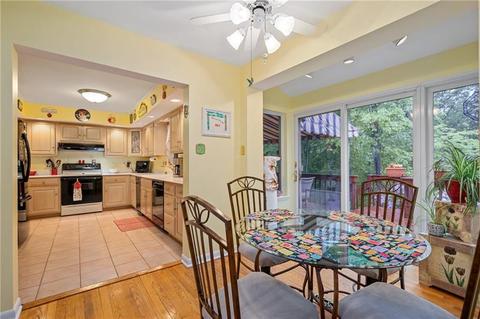 4939 Simmons Cir, Export, PA 15632 photo 8