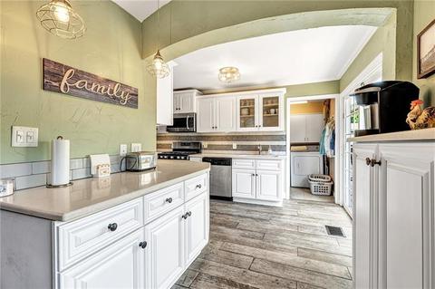 2905 Front St, Monaca, PA 15061 photo 3