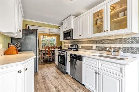 2905 Front St, Monaca, PA 15061 photo 2