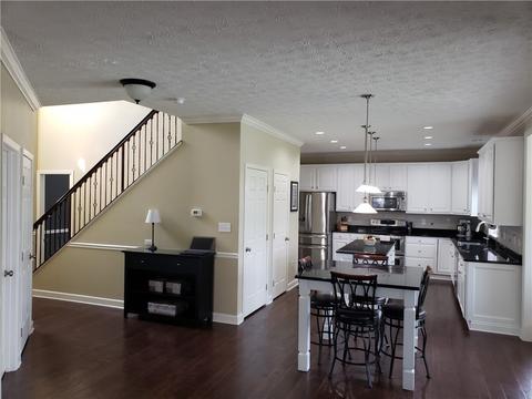 208 Cliffside Dr, Mars, PA 16046 photo 3