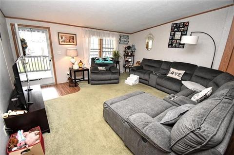 107 Eagle Pointe Ests, New Eagle, PA 15067 photo 10