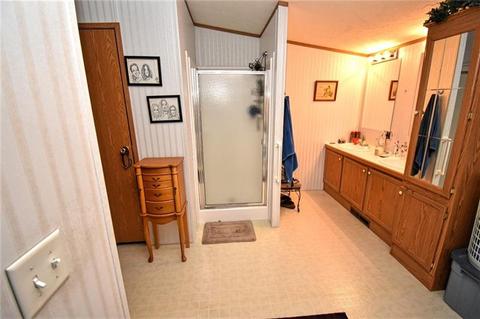 107 Eagle Pointe Ests, New Eagle, PA 15067 photo 23