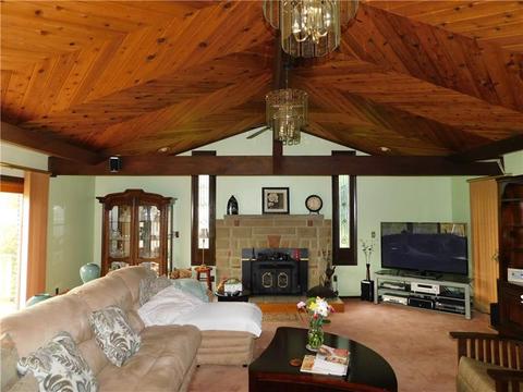 485 Joyce St, Apollo, PA 15613 photo 4