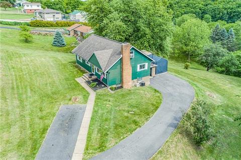 128 Pleasantview Dr, Monaca, PA 15061 photo 4