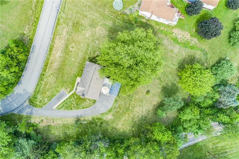 128 Pleasantview Dr, Monaca, PA 15061 photo 24