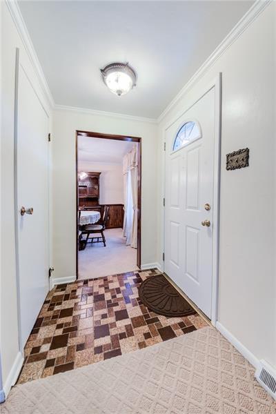 5159 E Willock Rd, Pittsburgh, PA 15236 photo 4