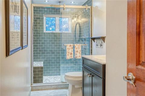 136 Chris Dr, Irwin, PA 15642 photo 12