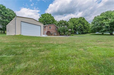 103 Clearview Ct, Irwin, PA 15642 photo 4