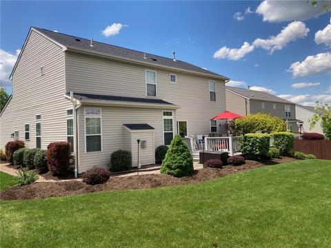 206 Cliffside Dr, Mars, PA 16046 photo 2