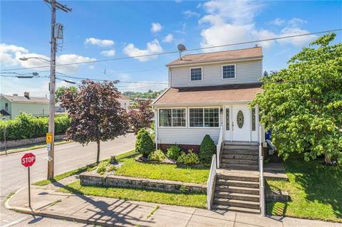 598 Atlantic Ave, Monaca, PA 15061 photo 2